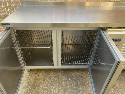 Πόστο Ανοξείδωτο Με Ψυγείο Συντήρηση 210x70x87Cm Μεταχειρισμένο